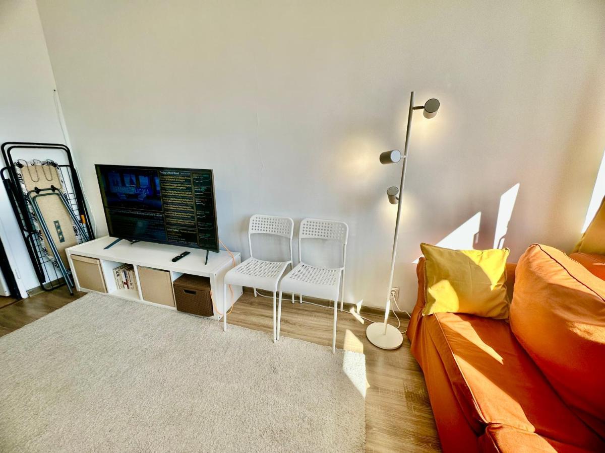 Super Apartament Brown 2X Metro Nowy Wifi Netflix Spotify Panorama Miasta ワルシャワ エクステリア 写真